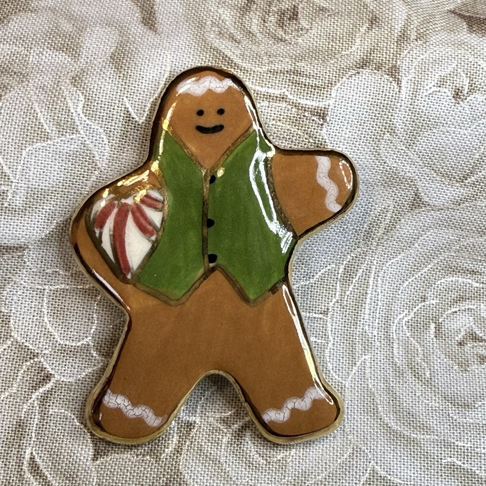 Vtg‎ Gingerbread Man Ceramic Brooch Hand Painted Christmas Holiday Pin